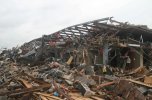 Joplin-EF5-office-building-damage.JPG
